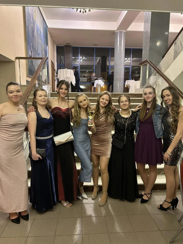 435664442_952894743507732_8707426563735639143_n