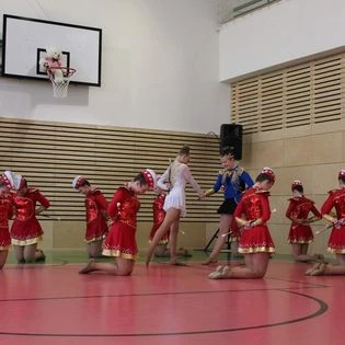 432934442_954915926638947_7201826872957636785_n